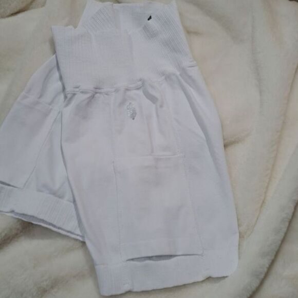 NWOT Movement by Free People Shorts - Picture 3 of 7